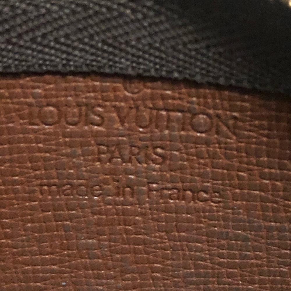 Key pouch - Picture 4 of 10